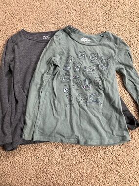 2 girls long sleeve size 6